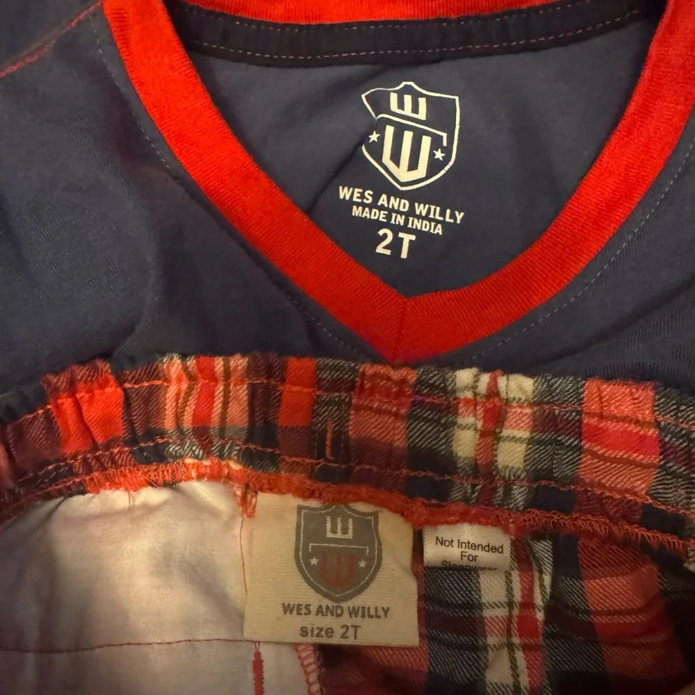 NWT Wes and Willy Red Pajama Set Comfortable Sleepwear